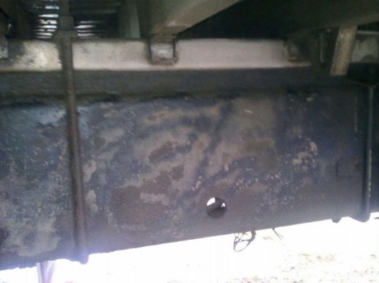 รถฮีโน่ 10 ล้อดั้ม รั้ว FL3H  195 แรงม้า ปี 39  สนใจติดต่อ 081 - 6079515