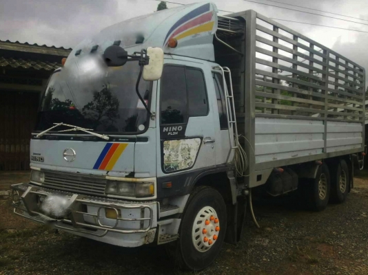 รถฮีโน่ 10 ล้อดั้ม รั้ว FL3H  195 แรงม้า ปี 39  สนใจติดต่อ 081 - 6079515