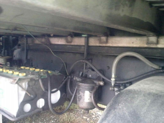 รถฮีโน่ 10 ล้อดั้ม รั้ว FL3H  195 แรงม้า ปี 39  สนใจติดต่อ 081 - 6079515