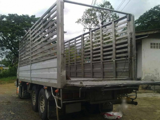 รถฮีโน่ 10 ล้อดั้ม รั้ว FL3H  195 แรงม้า ปี 39  สนใจติดต่อ 081 - 6079515