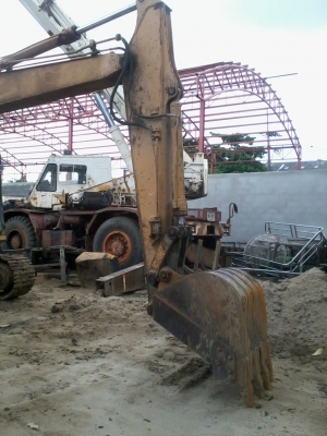 ขายKOMUTSU PC130รุ่น6 ไฟฟ้าเต็ม แอร์ เอวแน่ โซ่เปลื่ยนใหม่ เครื่องแน่ดี พร้อมใช้งานครับ