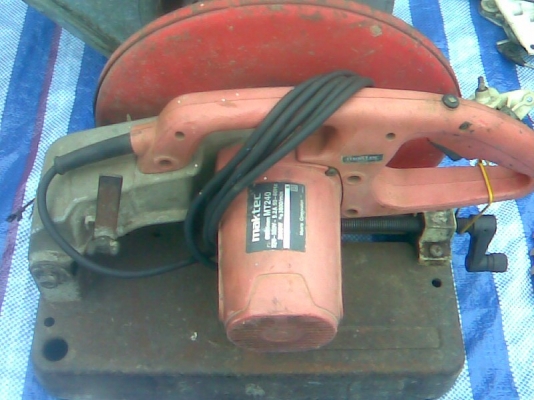 ไฟเบอร์ตัดเหล็ก maktec 14 นิ้วสภาพพร้อมใช้งานครับเสียงนิ่มครับสวยๆครับราคานี้คุ้มครับใช้อีกยาวครับ