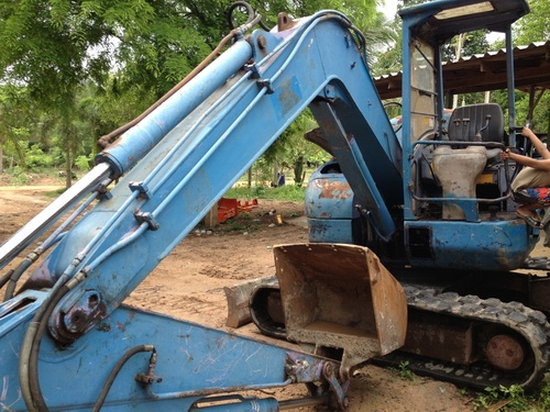 ขายรถขุด hitachi ex55 urสภาพพร้อมใช้ ระบบใช้ได้ทุกอย่างครบ