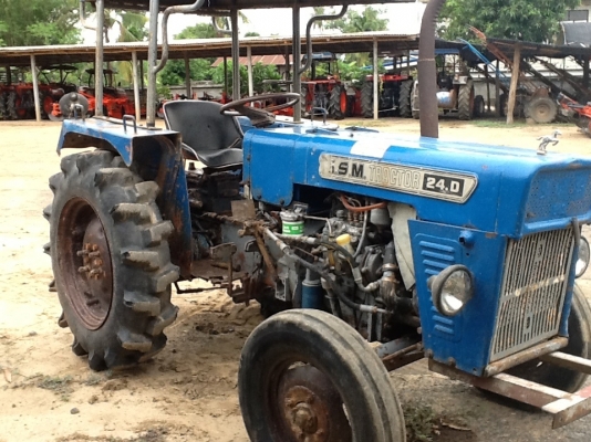 ขายแทรกเตอร์ 24 แรง 3 สูบถูกๆ ใช้งานได้เลยครับเดิมๆ