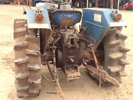 ขายซากรถไถแชมป์ SLX 354 4 wd ขายเป็นอะไหล่ มาชมเอาครับ