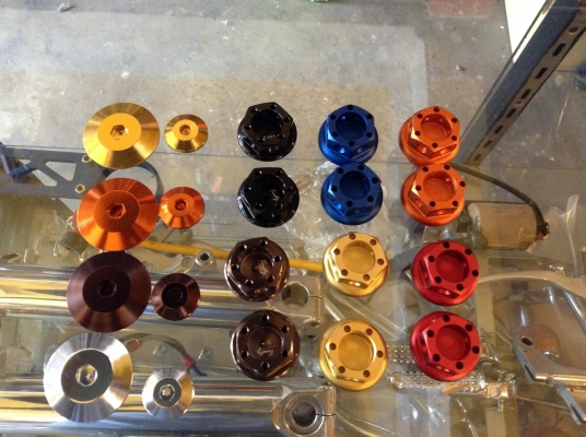 จำหน่ายอะไหล่เดิมแต่งบิ๊กไบค์น้ำมันเครื่องซ่อมบำรุงรักษาบิ๊กไบค์