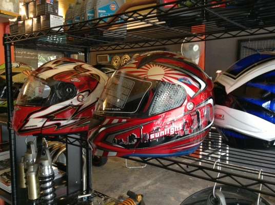 จำหน่ายอะไหล่เดิมแต่งบิ๊กไบค์น้ำมันเครื่องซ่อมบำรุงรักษาบิ๊กไบค์