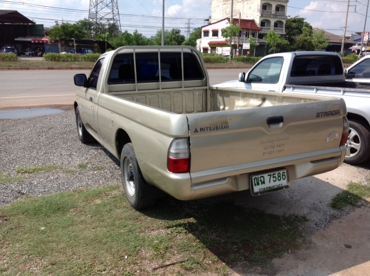 มิตซู สตาด้า ปี 47 เครื่อง 2,500 เพาเวอร์ สีน้ำตาล