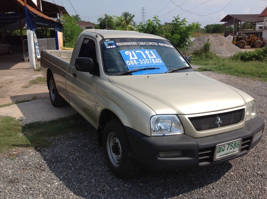 มิตซู สตาด้า ปี 47 เครื่อง 2,500 เพาเวอร์ สีน้ำตาล