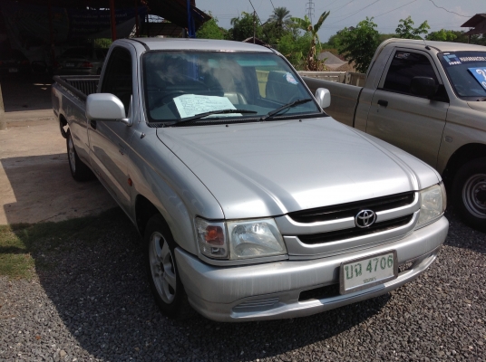 ขายกระบะตอนเดียว toyota D4D 2.5 cc สีเทา 239000 ขายกระบะตอนเดียว toyota D4D 2.5 cc สีเทา 239000