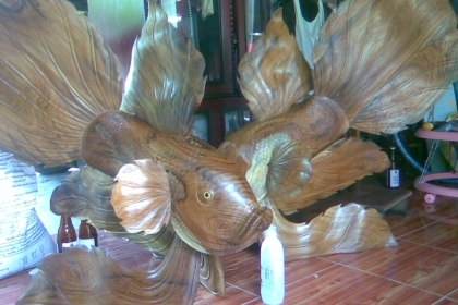 เป็นคู่ครับงานสวยครับ  สีทำเรียบร้อยแล้ว   ขนาด  สูง ประมาณ  เกือบเมตร  ยาวหัว - หางเกือบ 2 เมตรครับ