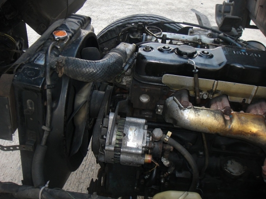 ขาย ISUZU NPR 115 ห้างแท้ เกียร์สั้น ปี 34 หัวเก๋งบางป๊องๆ ขาย ISUZU NPR 115 ห้างแท้ เกียร์สั้น ปี 34 หัวเก๋งบางป๊องๆ