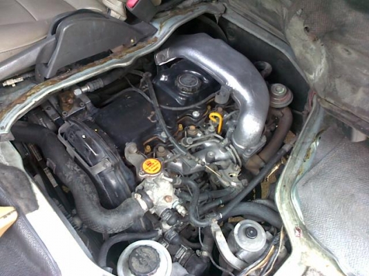 ขายรถตู้ commuter หัวจรวดหลังคาสูง รถบ้านพร้อมใช้