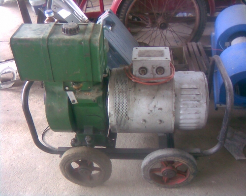 เครื่องเชื่อมสนามและปั่นไฟ 2 กิโลวัตพร้อมเครื่อง 10 แรง