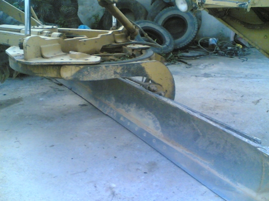 ขายด่วน Caterbillar   ติดต่อสอบถามระเอียดได้ที่ (คุณส่อง) 0810873744