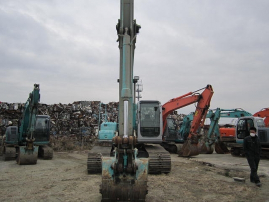 รถขุด KOBELCO  SK200-6E YN09,SN:37201,7873Hr. รถนอกนำเข้า สภาพสวย บอร์ดี้เนี๊ยบ ติดต่อคุณ มานะ 085-9049669