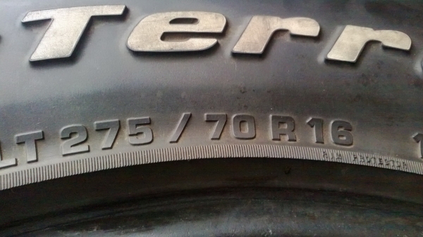 ยาง  BF all 275-70-16 ปี 07-08