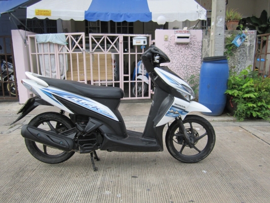 ยังไงก็ขาย clickปี51ล้อแม็กแท้เครื่องเดิมๆ ชุดโอนครบ ยังไงก็ขาย clickปี51ล้อแม็กแท้เครื่องเดิมๆ ชุดโอนครบ