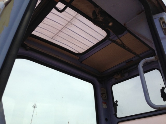 รถแบคโฮ KOMATSU PC50UU-2 รถแบคโฮ KOMATSU PC50UU-2