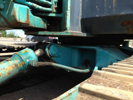 รถแบคโฮ KOMATSU