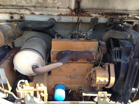 รถแบคโฮ KOMATSU