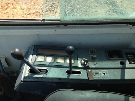 รถแบคโฮ KOMATSU