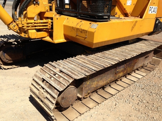 รถแบคโฮ KOMATSU PC40-6