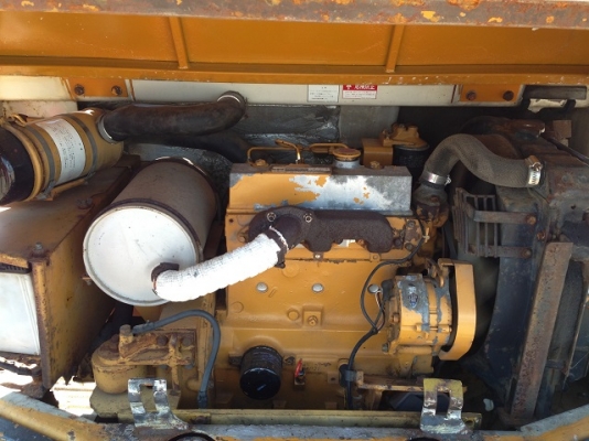 รถแบคโฮ KOMATSU PC40-6