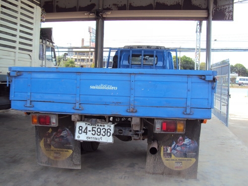 ขาย ISUZU NPR71PY52  130Hp รถห้าง6ล้อยาว5เมตรปี2005