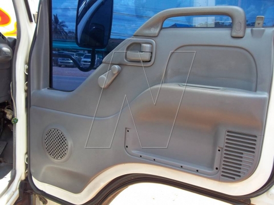 ขาย อีซุ NQR 150 แรงม้า / ปี 49 / กระบะยาว 5.50 เมตร ( สภาพสวยเดิม / ยางเรเดี่ยลใหม่ 6 เส้น ) ขาย อีซุ NQR 150 แรงม้า / ปี 49 / กระบะยาว 5.50 เมตร ( สภาพสวยเดิม / ยางเรเดี่ยลใหม่ 6 เส้น )