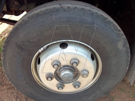 ขาย อีซุ NQR 150 แรงม้า / ปี 49 / กระบะยาว 5.50 เมตร ( สภาพสวยเดิม / ยางเรเดี่ยลใหม่ 6 เส้น ) ขาย อีซุ NQR 150 แรงม้า / ปี 49 / กระบะยาว 5.50 เมตร ( สภาพสวยเดิม / ยางเรเดี่ยลใหม่ 6 เส้น )