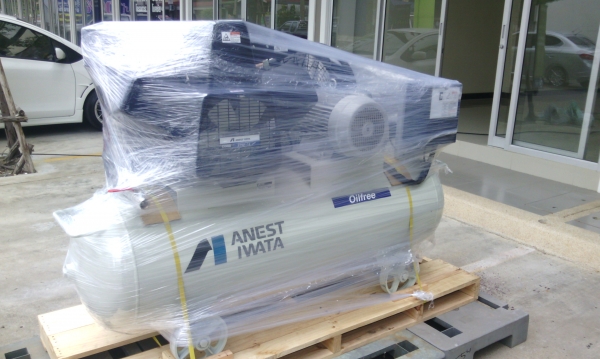 Oil Free ปั๊มลมแบบไร้น้ำมัน 2-15 แรงม้า ยี่ห้อ IWATA จากญี่ปุ่น ติดต่อคุณสุดชาติ 089-6968675