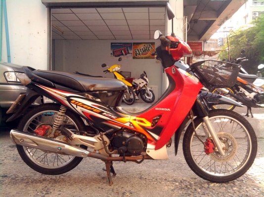 HONDA WAVE 125R U-Box  ตัว TOP  ดิสก์หน้าหลัง