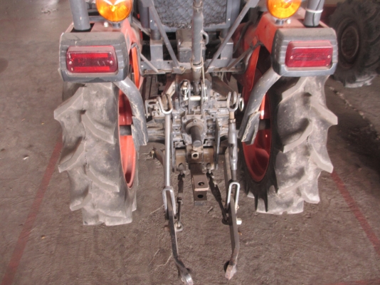 ไปนครปฐมซะแล้ว KUBOTA B2420   คุณภาพเยี่ยม พร้อมใบมีดติดตัวรถ ชัวโมงน้อยเพียง 163 เท่านั้น