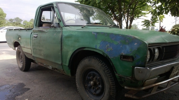 ขายช้างdatsun620 1500เดิมๆแห้งๆบางๆทะเบียนโอน
