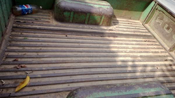 ขายช้างdatsun620 1500เดิมๆแห้งๆบางๆทะเบียนโอน