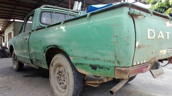 ขายช้างdatsun620 1500เดิมๆแห้งๆบางๆทะเบียนโอน