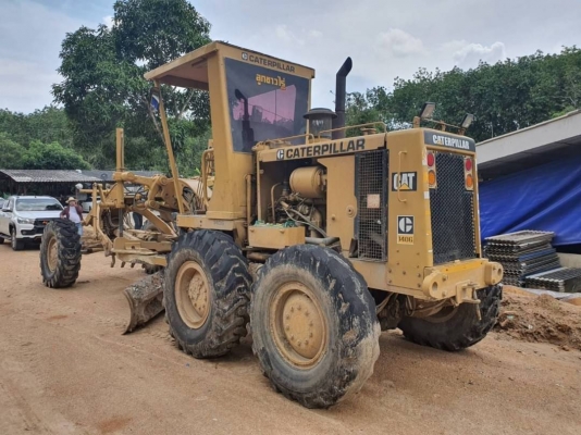 ขาย 1,380,000 รถเกรด Catterpillar ขาย 1,380,000 รถเกรด Catterpillar