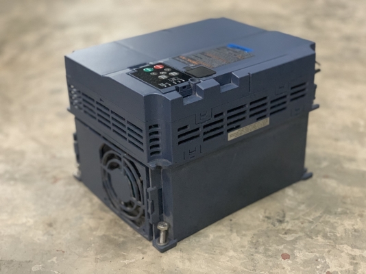 ขายอินเวอร์เตอร์ปรับรอบมอเตอร์ Inverter FUJI 15HP. 380V สภาพสวยใหม่มาก ใช้งานไม่นาน พร้อมใช้งาน ราคา 10,000 บาท