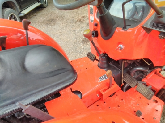 KUBOTA L3608 ตัก