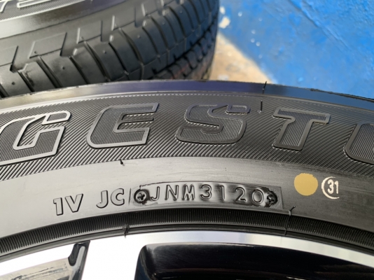 แม็กป้ายแดง ISUZU MU-X THE ONYX ขอบ 18 รุ่นใหม่ล่าสุด พร้อมยางใหม่ป้ายแดง 255-60-18 Bridgestone กลางปี 20 สดใหม่ กริ๊บๆ แม็กป้ายแดง ISUZU MU-X THE ONYX ขอบ 18 รุ่นใหม่ล่าสุด พร้อมยางใหม่ป้ายแดง 255-60-18 Bridgestone กลางปี 20 สดใหม่ กริ๊บๆ