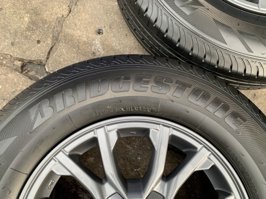 ล้อแม็กป้ายแดง ISUZU X-Series ขอบ 16 พร้อมยางน้องๆป้ายแดง 215-70-16 Bridgestone ปี 20 สวยๆ ล้อแม็กป้ายแดง ISUZU X-Series ขอบ 16 พร้อมยางน้องๆป้ายแดง 215-70-16 Bridgestone ปี 20 สวยๆ