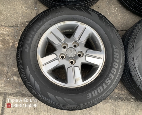 ล้อแม็ก Toyota Vigo ขอบ 15 เทาหน้าเงา พร้อมยาง 215-70-15 Bridgestone ปลายปี 15 ล้อแม็ก Toyota Vigo ขอบ 15 เทาหน้าเงา พร้อมยาง 215-70-15 Bridgestone ปลายปี 15