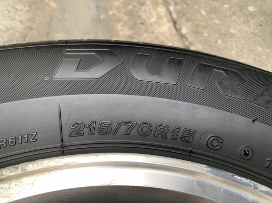ล้อแม็ก Toyota Vigo ขอบ 15 เทาหน้าเงา พร้อมยาง 215-70-15 Bridgestone ปลายปี 15 ล้อแม็ก Toyota Vigo ขอบ 15 เทาหน้าเงา พร้อมยาง 215-70-15 Bridgestone ปลายปี 15