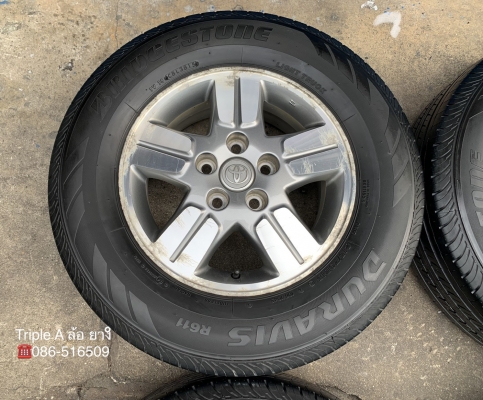 ล้อแม็ก Toyota Vigo ขอบ 15 เทาหน้าเงา พร้อมยาง 215-70-15 Bridgestone ปลายปี 15 ล้อแม็ก Toyota Vigo ขอบ 15 เทาหน้าเงา พร้อมยาง 215-70-15 Bridgestone ปลายปี 15