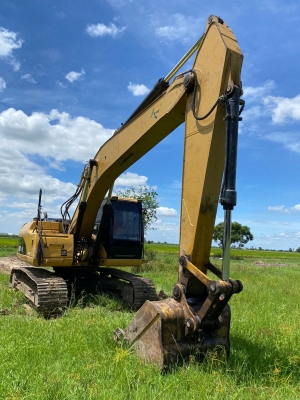 CAT 320 D เล่มทะเบียน สภาพเก่านอก ไฟฟ้าครบ เครื่องดี ปั้มแรง เอวแน่น ช่วงล่างสวย แอร์เย็น รถสวยพร้อม