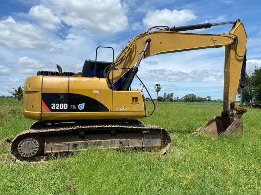 CAT 320 D เล่มทะเบียน สภาพเก่านอก ไฟฟ้าครบ เครื่องดี ปั้มแรง เอวแน่น ช่วงล่างสวย แอร์เย็น รถสวยพร้อม