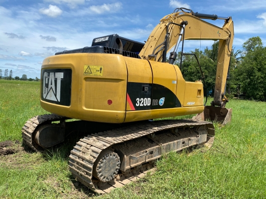 CAT 320 D เล่มทะเบียน สภาพเก่านอก ไฟฟ้าครบ เครื่องดี ปั้มแรง เอวแน่น ช่วงล่างสวย แอร์เย็น รถสวยพร้อม