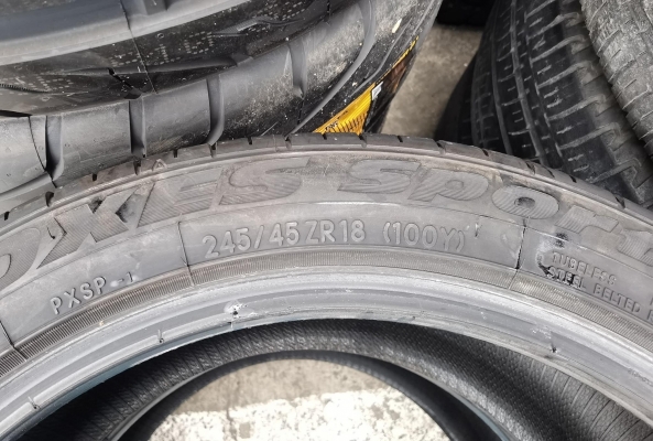 ยางมือสอง Toyo PROXES SPORT 245/45-18 ปี17 ยางมือสอง Toyo PROXES SPORT 245/45-18 ปี17