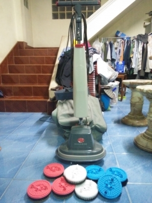 เครื่องขัดพื้น LuX